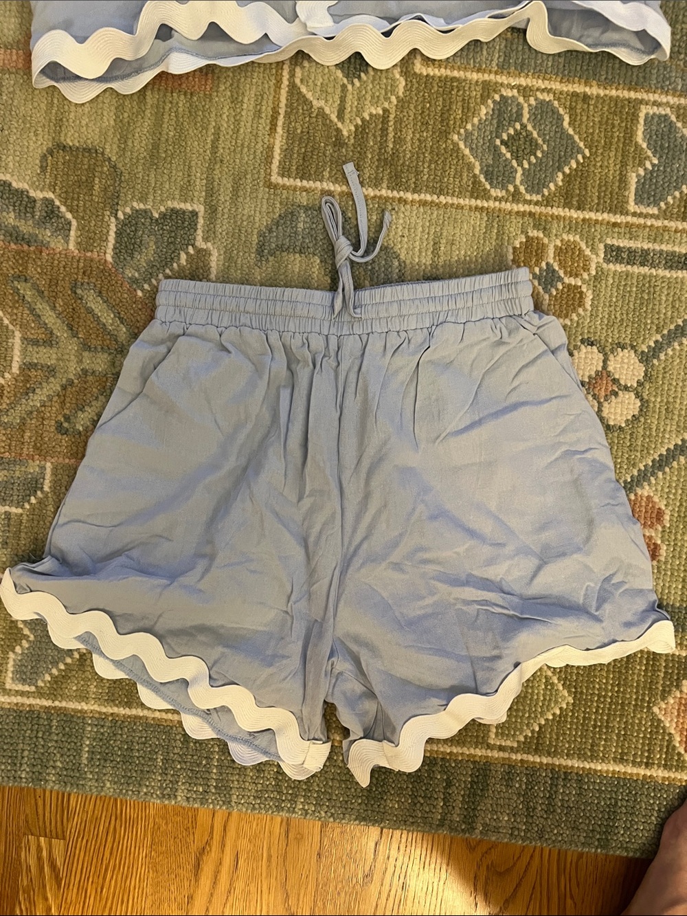 Light Blue & White Ric Rac Two-Piece Short Set – Size Small - Picture 2 of 3